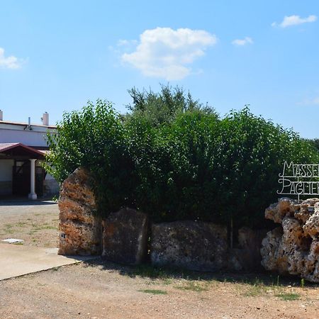 Masseria Paglieroni Martina Franca Bagian luar foto