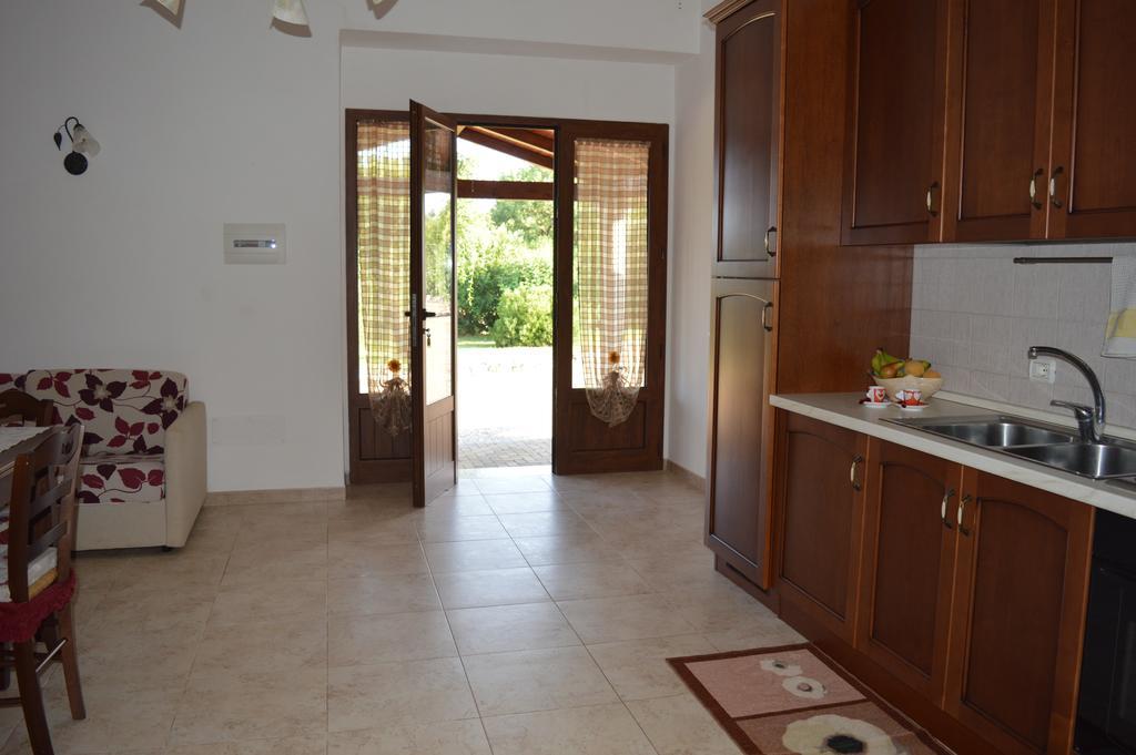 Masseria Paglieroni Martina Franca Ruang foto