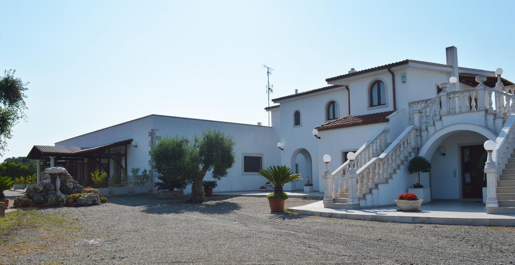 Masseria Paglieroni Martina Franca Bagian luar foto